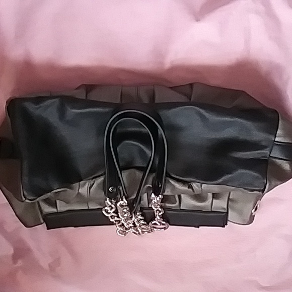 Awesome NWOT Miche Prima shell and straps. - Picture 3 of 12